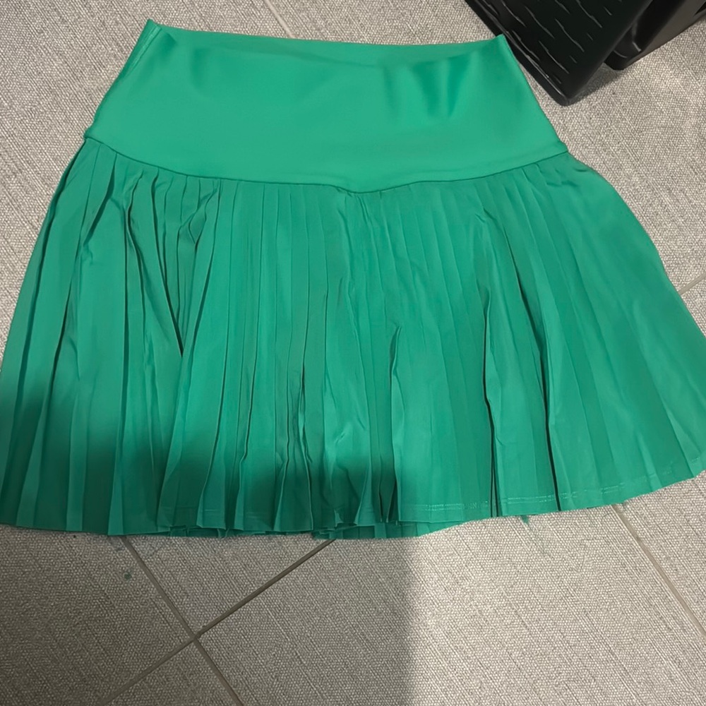 Green Pleated Women's Skirt